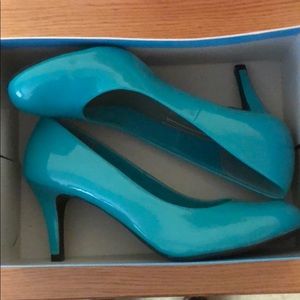 Turquoise heels